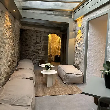 La Demeure De La Cite By Jean Bacou Carcassonne