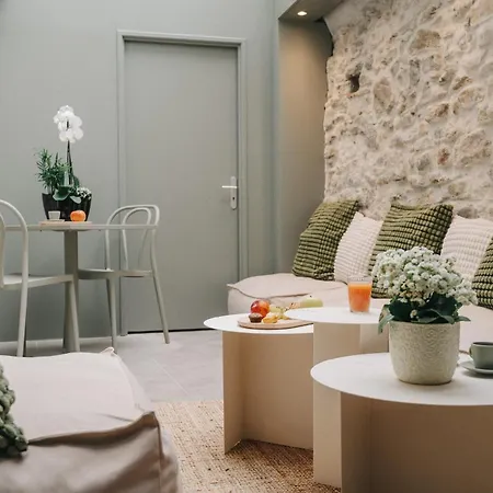 La Demeure De La Cite By Jean Bacou Carcassonne