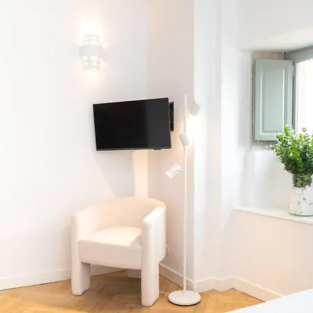 La Demeure De La Cite By Jean Bacou Carcassonne