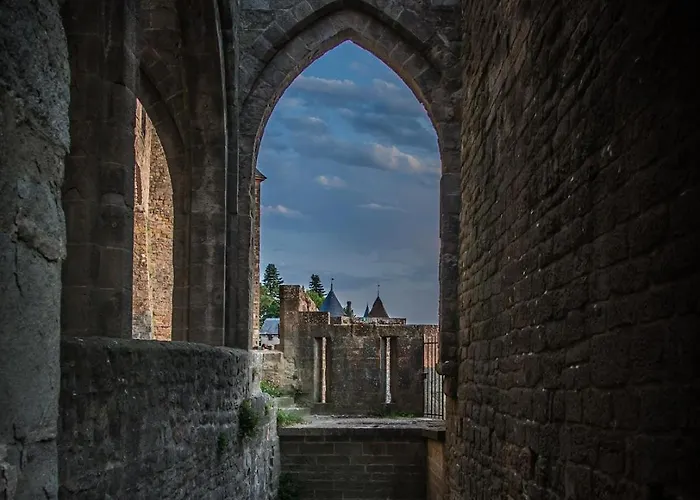 Gæstehus La Demeure De La Cite By Jean Bacou *