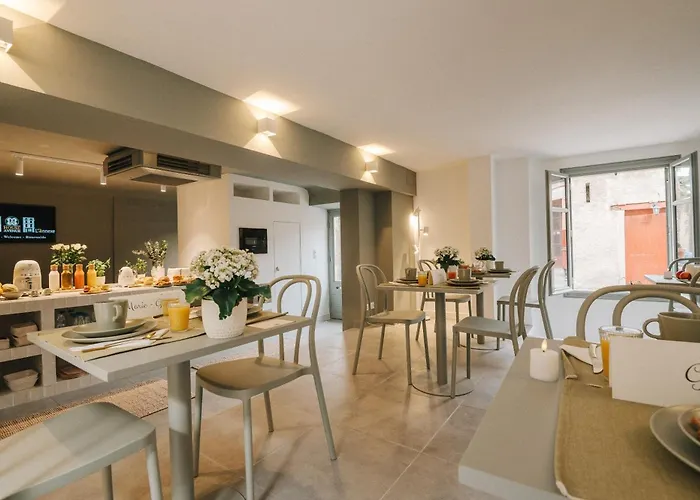 La Demeure De La Cite By Jean Bacou