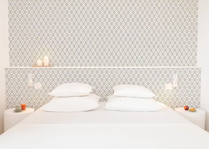 La Demeure De La Cite By Jean Bacou Каркассон