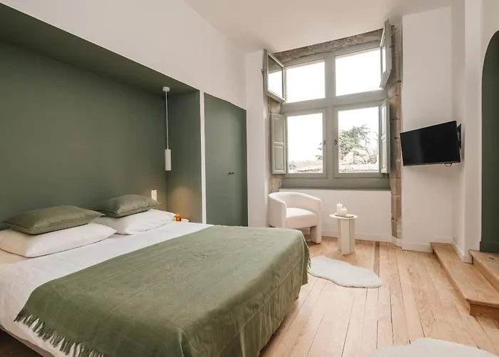 La Demeure De La Cite By Jean Bacou * Каркассон